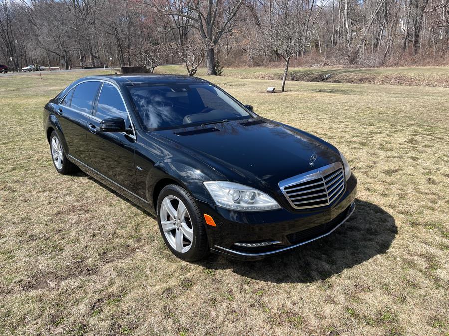 2012 Mercedes-Benz S-Class S550 4MATIC photo