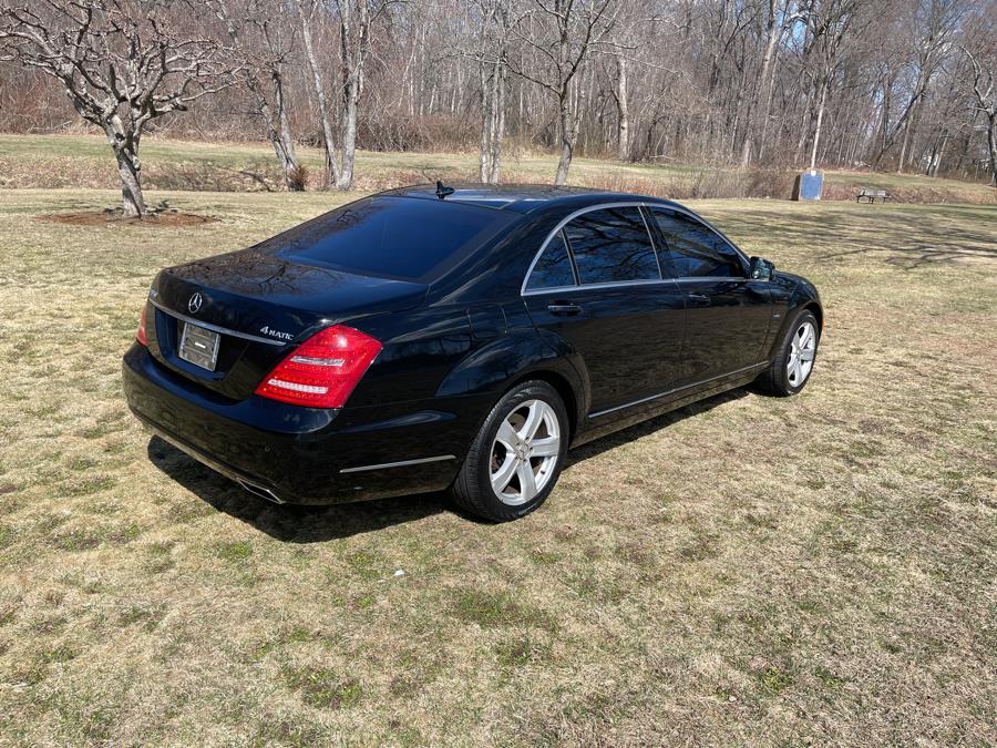 2012 Mercedes-Benz S-Class S550 4MATIC photo
