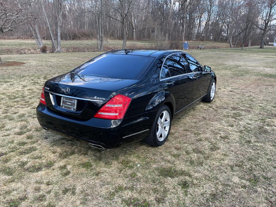 2012 Mercedes-Benz S-Class S550 4MATIC photo