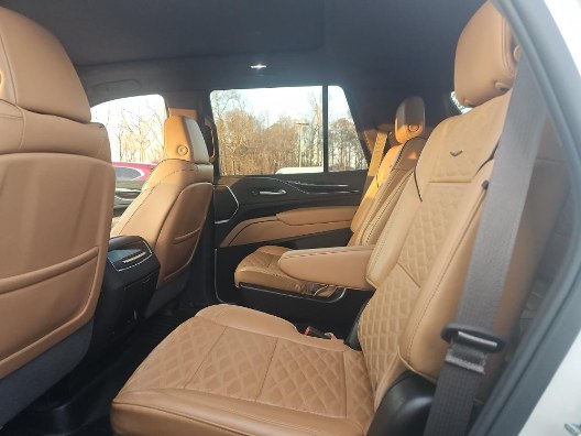 2023 Cadillac Escalade 4WD 4dr Premium Luxury photo