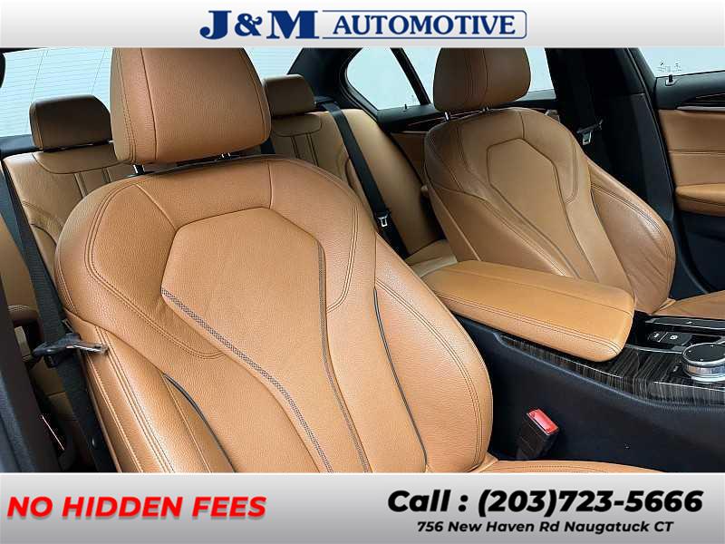 2019 BMW 5-Series 530i xDrive photo
