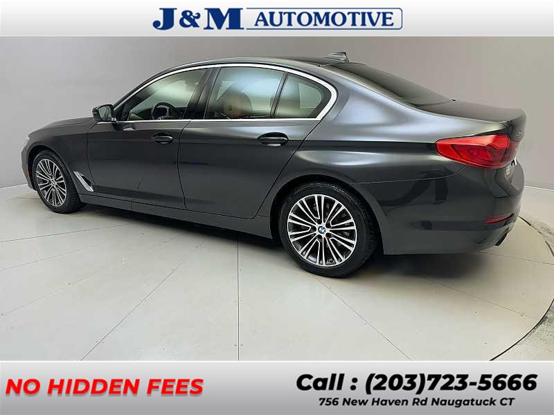 2019 BMW 5-Series 530i xDrive photo