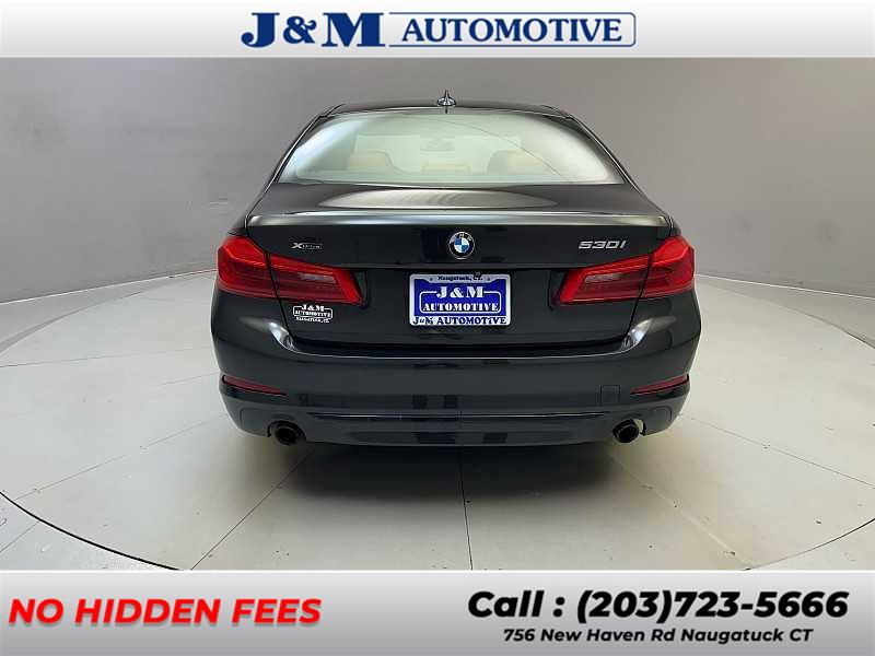2019 BMW 5-Series 530i xDrive photo