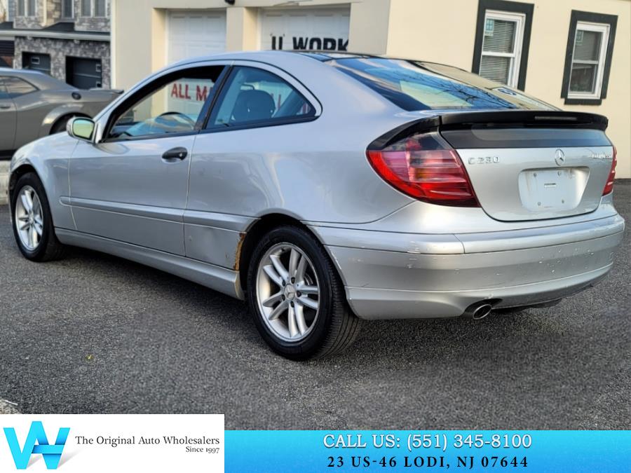 2002 Mercedes-Benz C-Class C230 photo