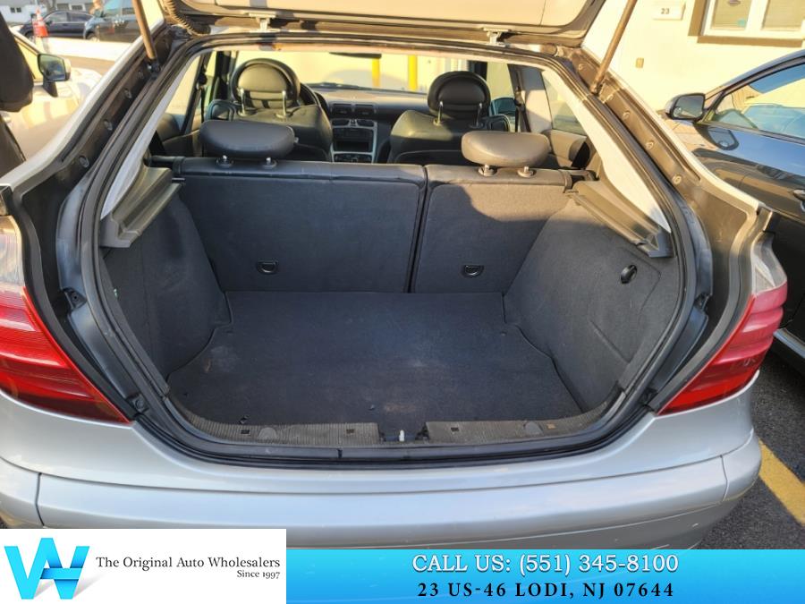 2002 Mercedes-Benz C-Class C230 photo