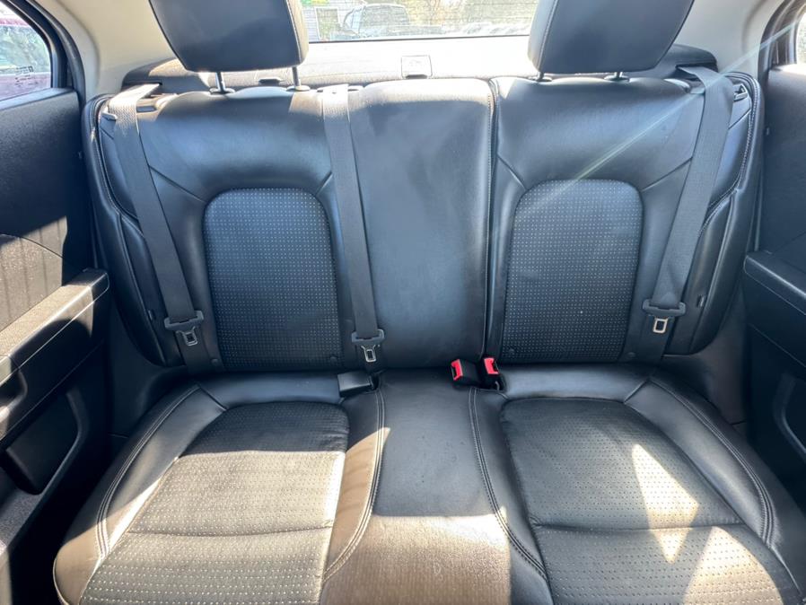 2016 Chevrolet Sonic 4dr Sdn Auto LTZ photo