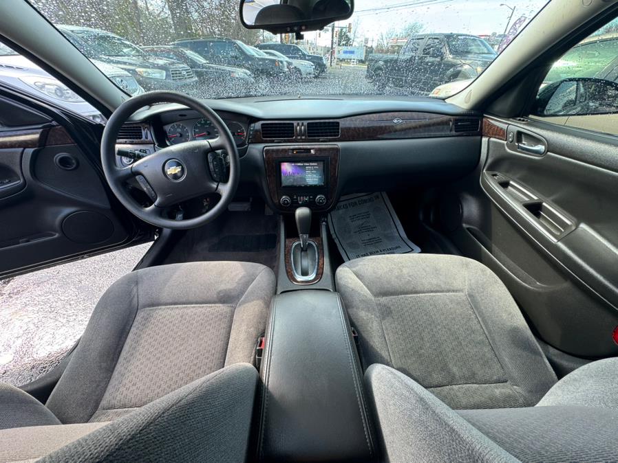 2015 Chevrolet Impala Limited 4dr Sdn LT Fleet photo