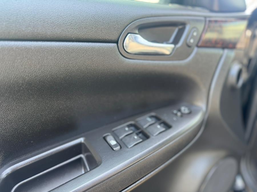 2015 Chevrolet Impala Limited 4dr Sdn LT Fleet photo