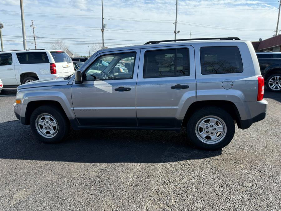 2015 Jeep Patriot FWD 4dr Sport photo