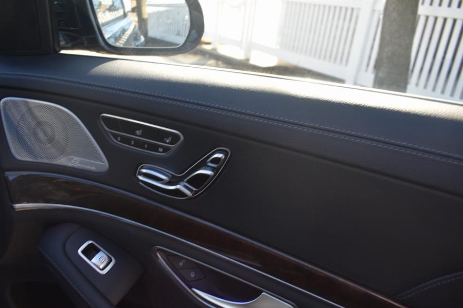 2020 Mercedes-Benz S-Class S 450 photo