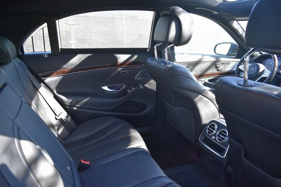 2020 Mercedes-Benz S-Class S 450 photo