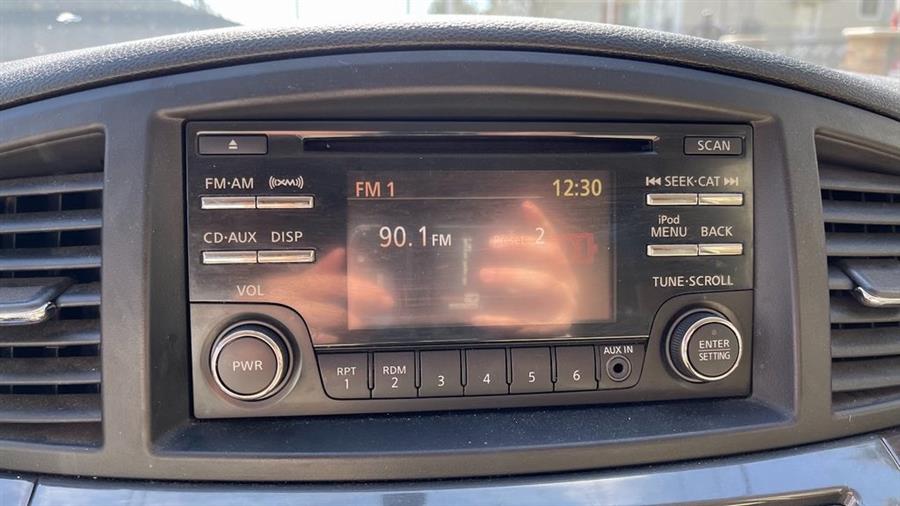 2012 Nissan Quest 3.5 S photo