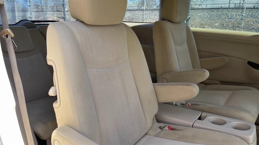 2012 Nissan Quest 3.5 S photo