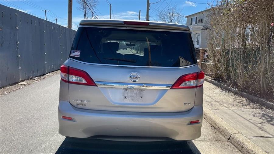 2012 Nissan Quest 3.5 S photo