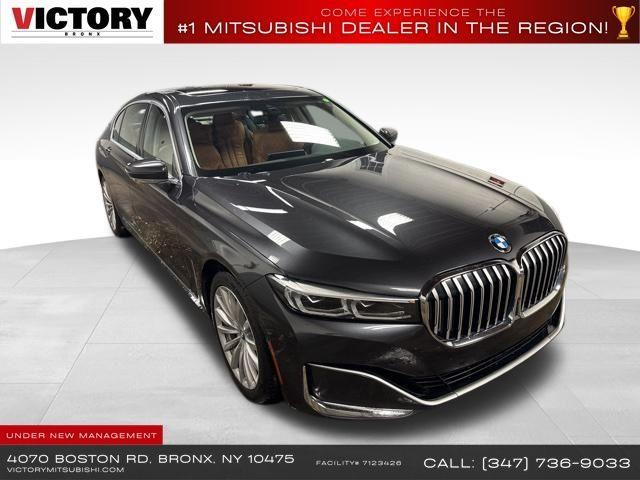 2022 BMW 7-Series 740i xDrive photo