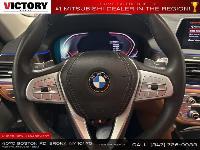 2022 BMW 7-Series 740i xDrive photo