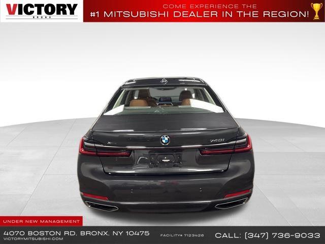 2022 BMW 7-Series 740i xDrive photo