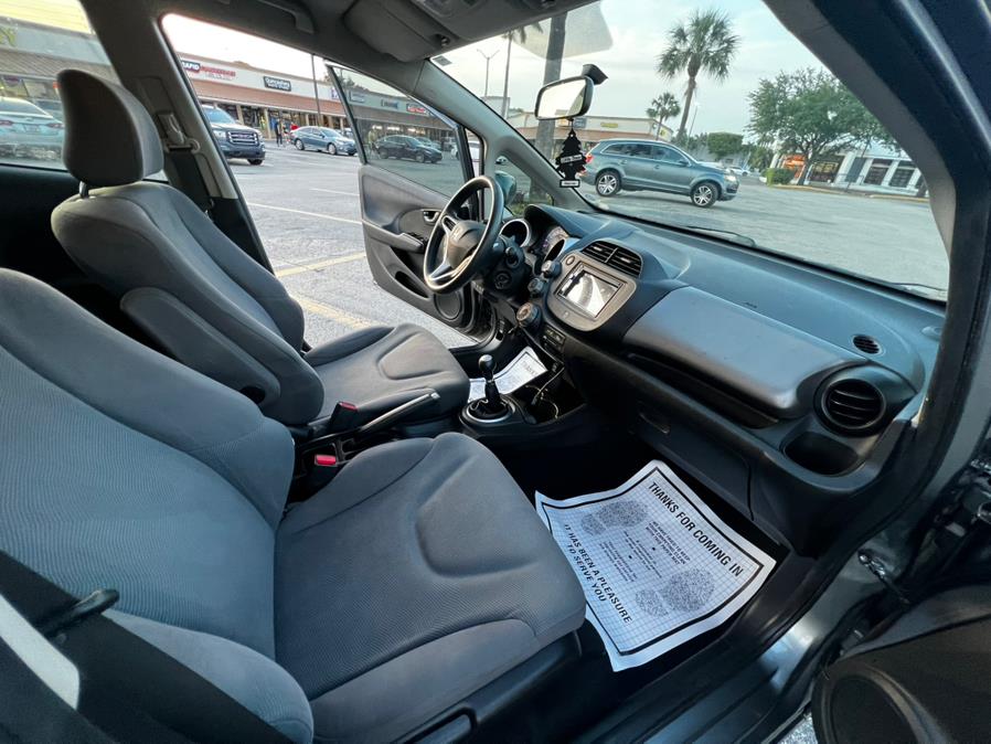 2013 Honda Fit 5dr HB Man Sport photo