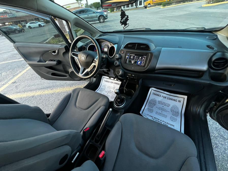2013 Honda Fit 5dr HB Man Sport photo