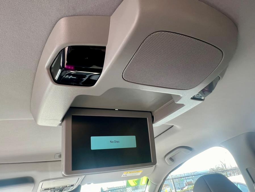 2019 Honda Pilot Touring 8-Passenger AWD photo