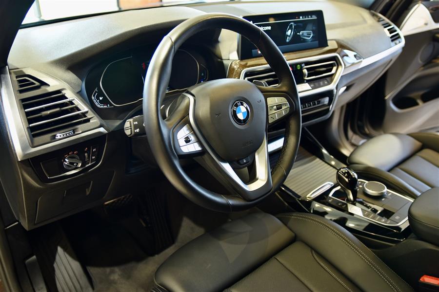 2022 BMW X3 xDrive30i photo