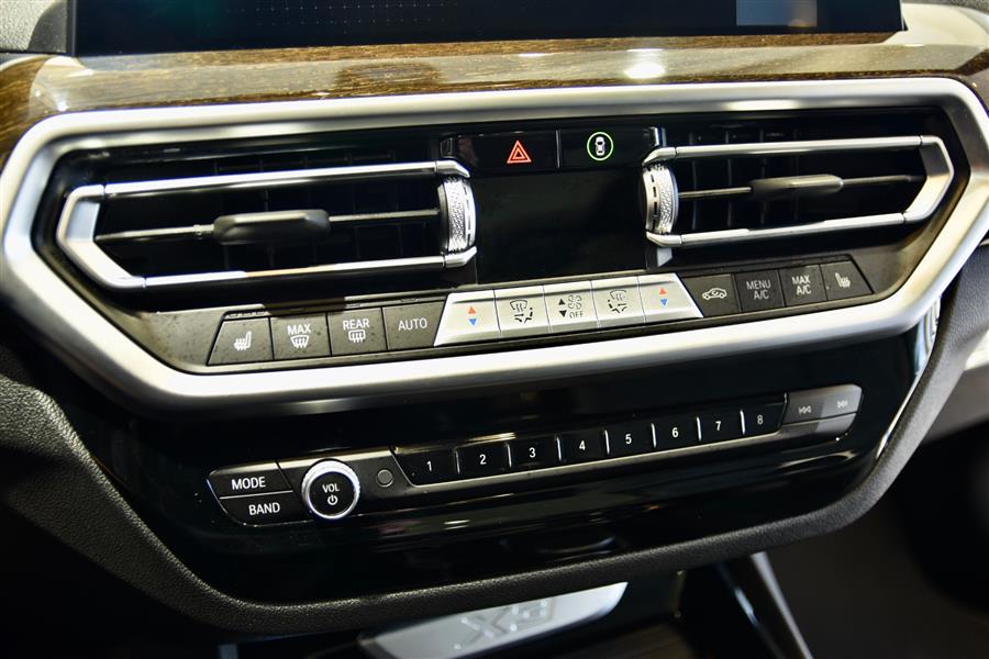 2022 BMW X3 xDrive30i photo