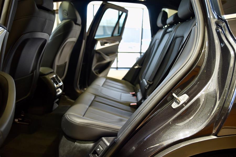 2022 BMW X3 xDrive30i photo