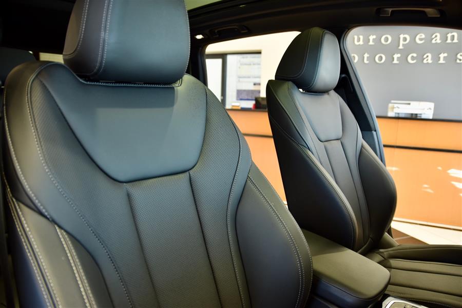 2022 BMW X3 xDrive30i photo