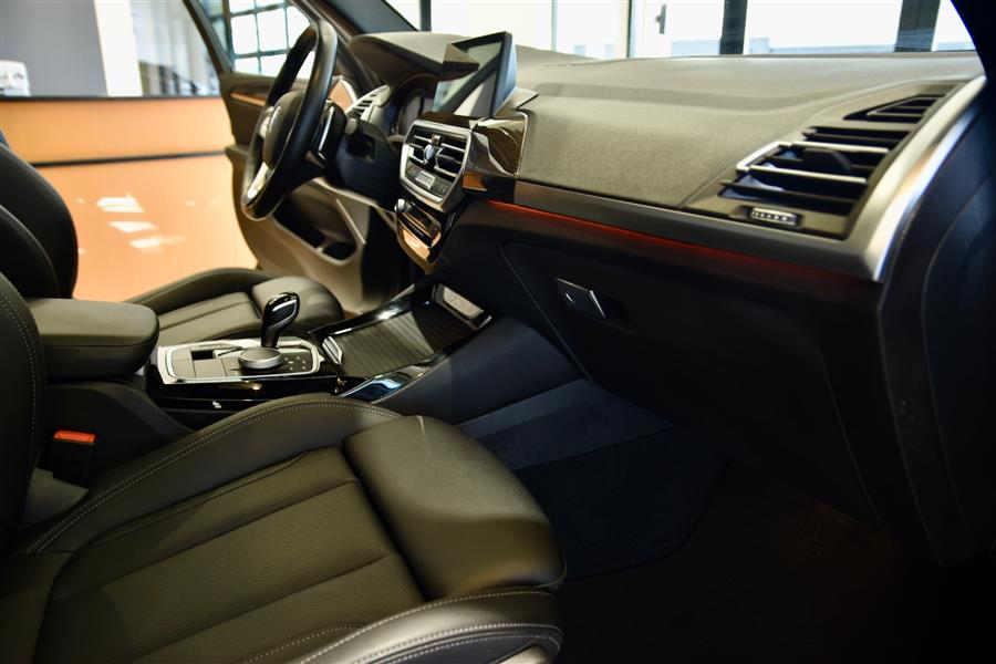 2022 BMW X3 xDrive30i photo