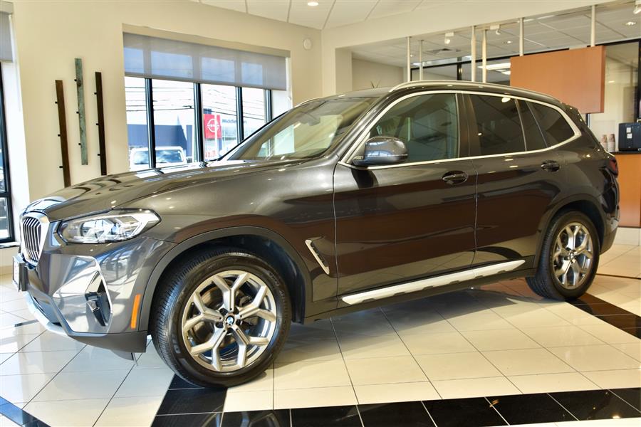 2022 BMW X3 xDrive30i photo