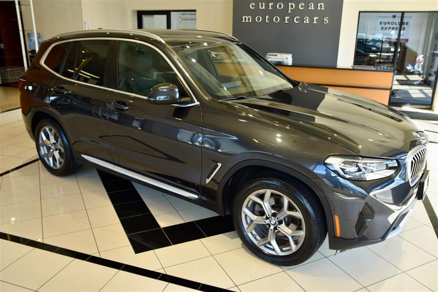 2022 BMW X3 xDrive30i photo