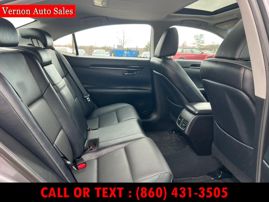 2018 Lexus ES ES photo