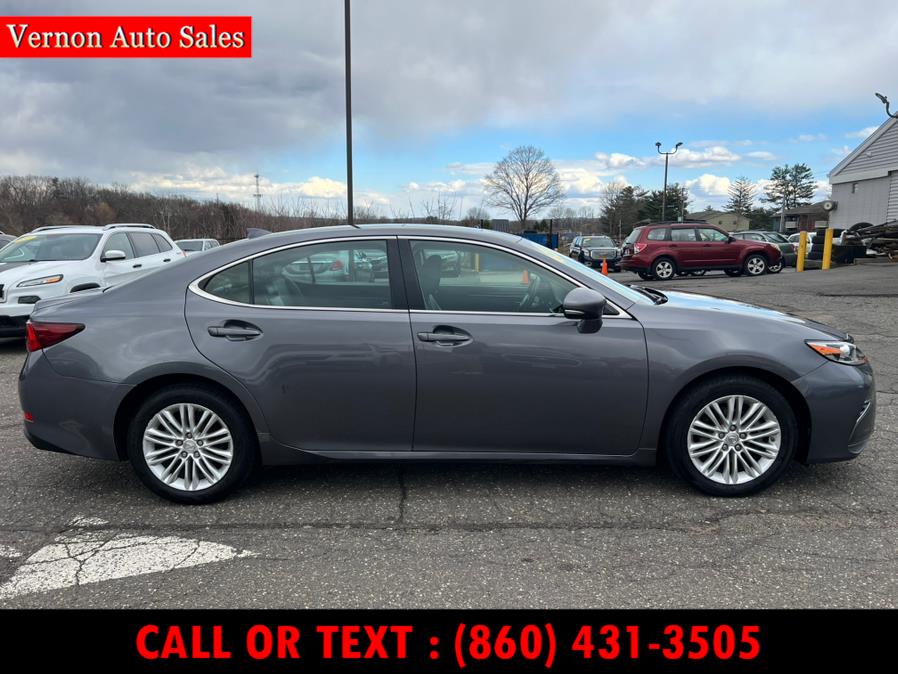 2018 Lexus ES ES photo