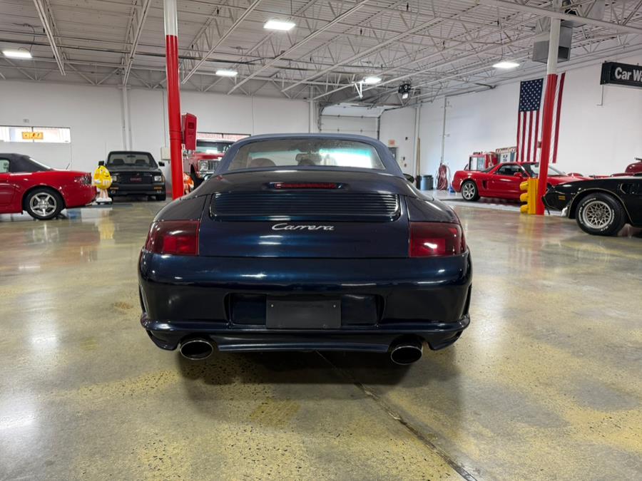 2000 Porsche 911 Carrera photo