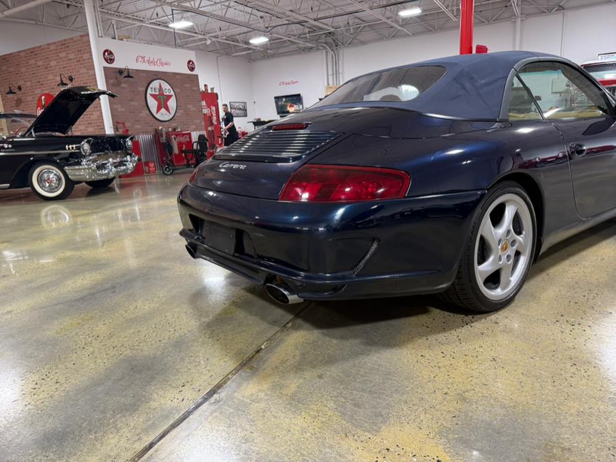 2000 Porsche 911 Carrera photo
