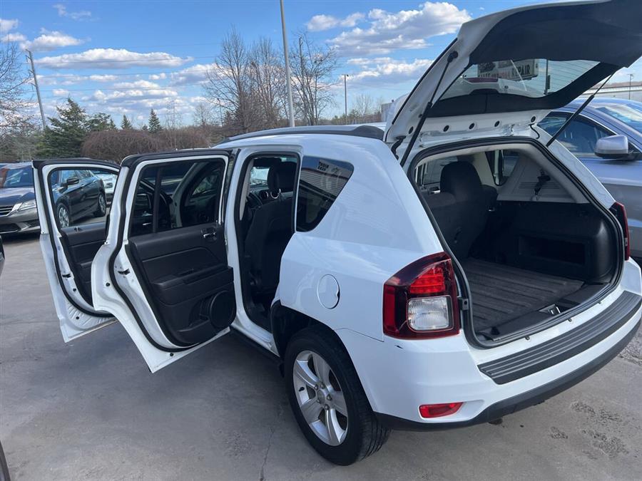 2016 Jeep Compass Sport 4dr SUV photo