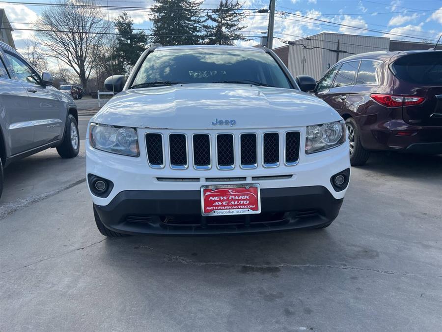 2016 Jeep Compass Sport 4dr SUV photo