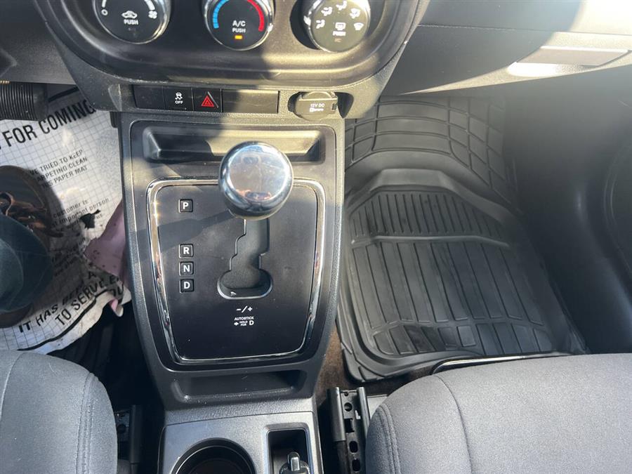 2016 Jeep Compass Sport 4dr SUV photo