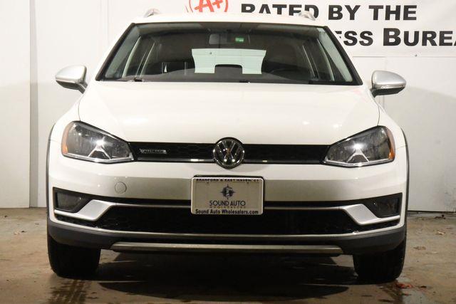 2017 Volkswagen Golf Alltrack TSI S 4Motion photo