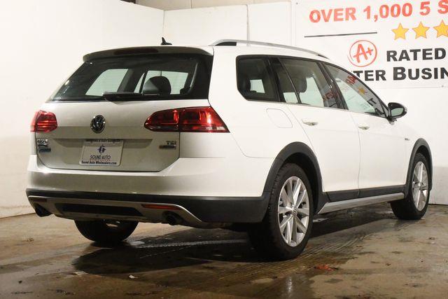 2017 Volkswagen Golf Alltrack TSI S 4Motion photo