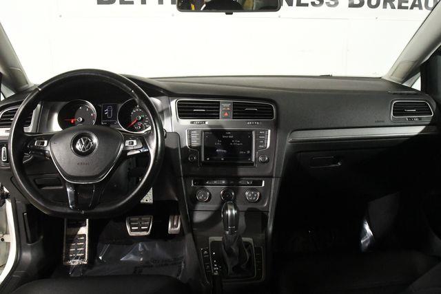 2017 Volkswagen Golf Alltrack TSI S 4Motion photo
