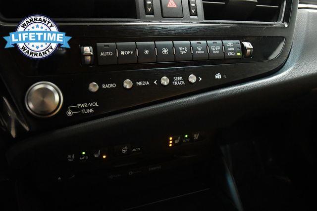 2022 Lexus ES 250 photo