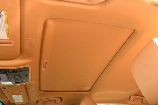 2022 Lexus ES 250 photo