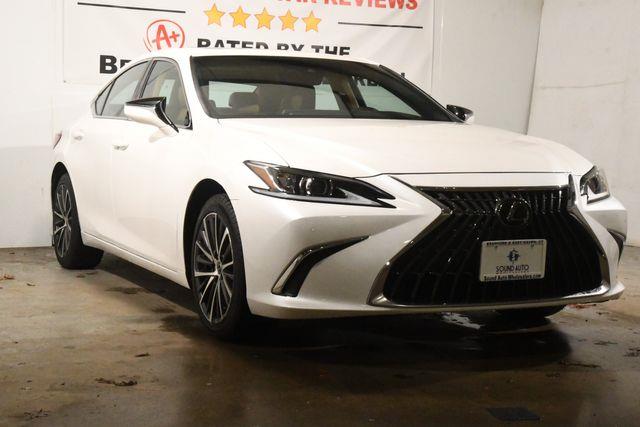 2022 Lexus ES 250 photo