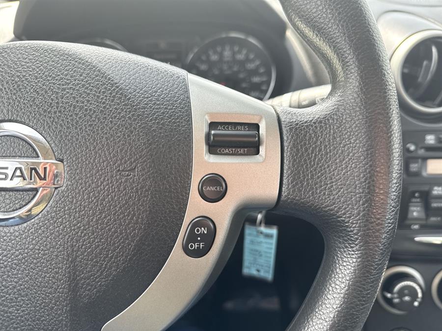 2012 Nissan Rogue S photo