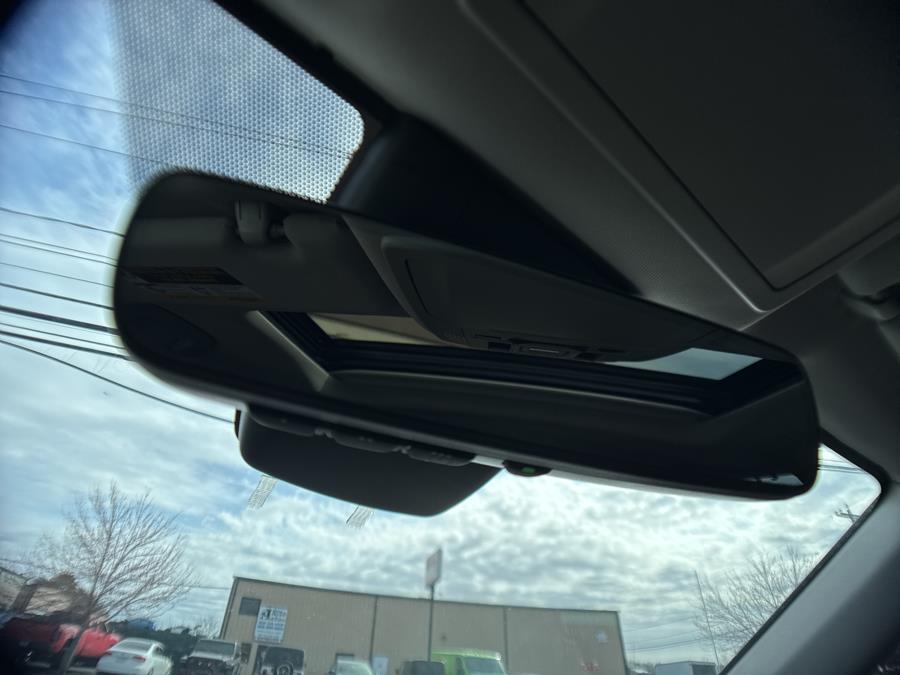2020 Toyota Highlander XLE photo