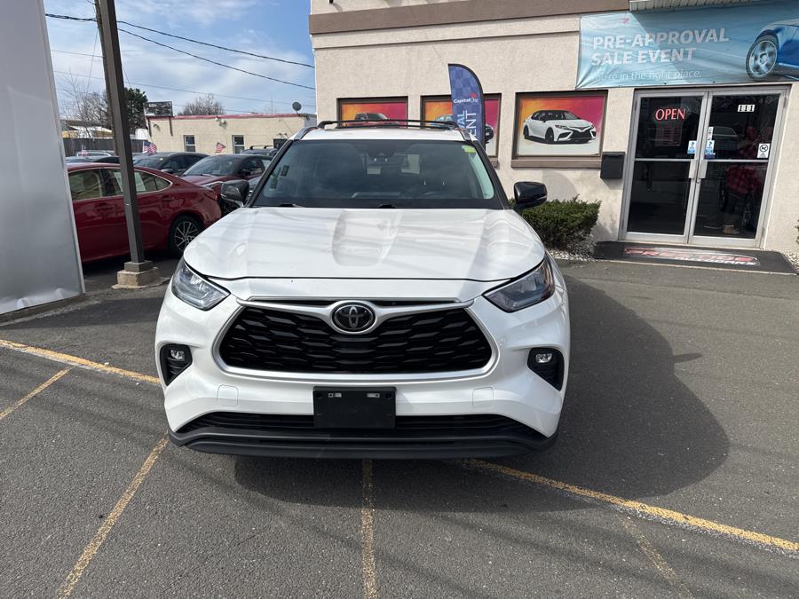 2020 Toyota Highlander XLE photo