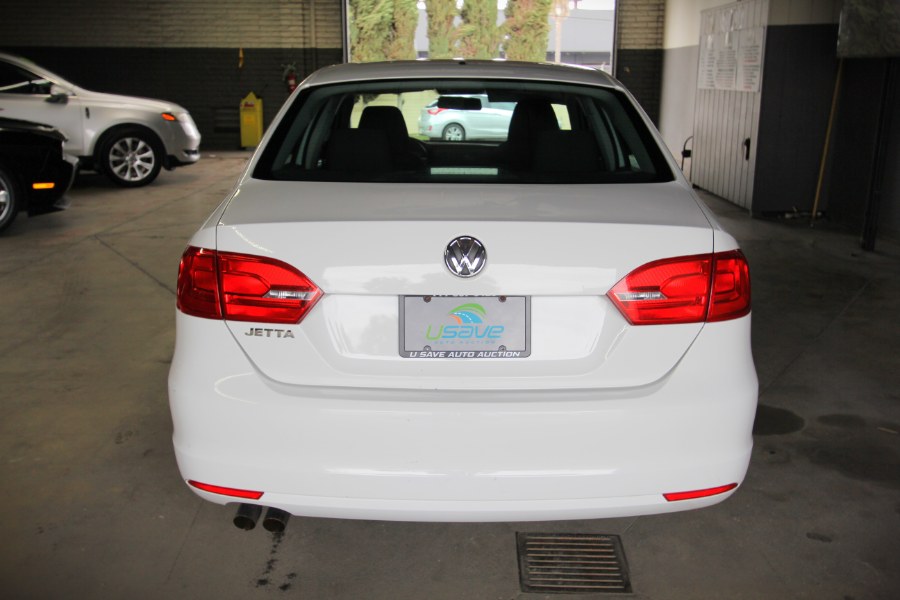 2014 Volkswagen Jetta S photo