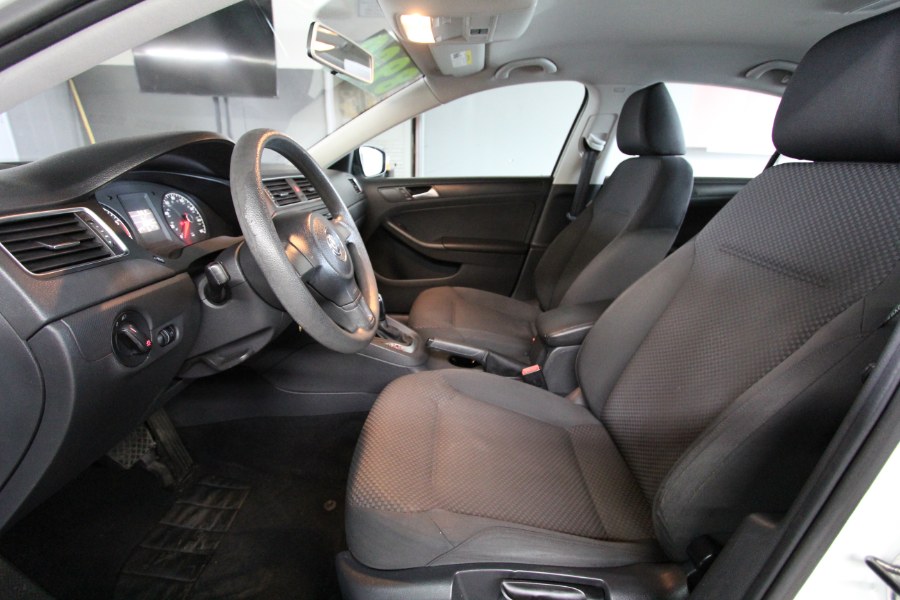 2014 Volkswagen Jetta S photo