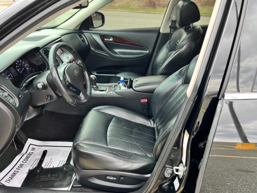 2014 Infiniti QX50 photo